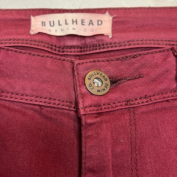 001. Bullhead Denim Co. High Rise āSkinniestā Sz 9 - Picture 5 of 6